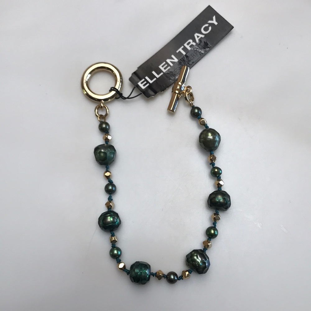 NWT Ellen Tracy Pearl Bracelet